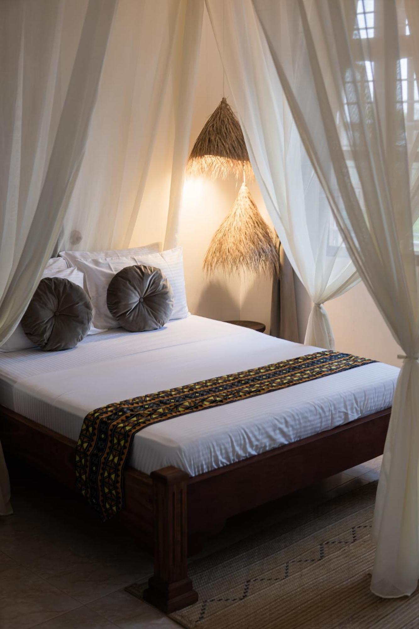 Kima Serviced Beach House & Suites Bwejuu Luaran gambar